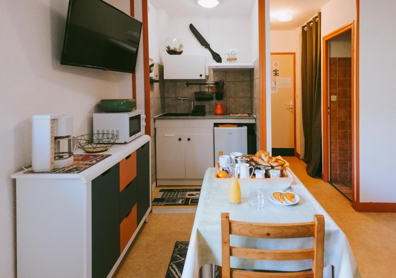 Les Acacias Aparthotel